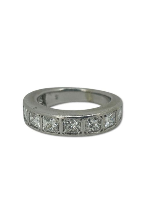 18k Gold Diamond Ring