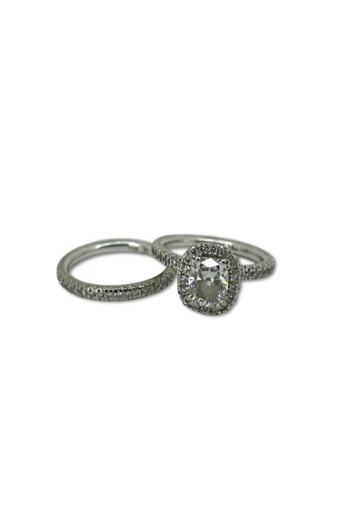 Two 18k Gold Diamond Rings