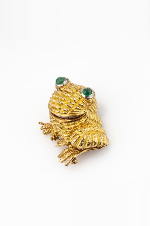 18k Gold Emerald and Diamond Brooch