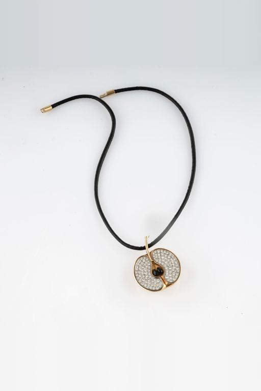 18k Gold Diamond and Onyx Pendant Necklace