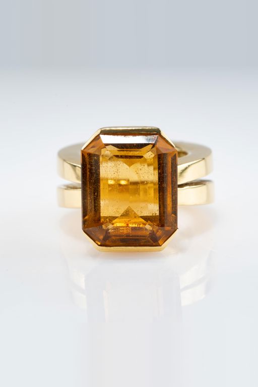 18k Yellow Gold Citrine Ring