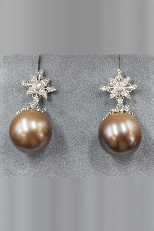 18k Gold Pearl and Diamond Drop Earrings