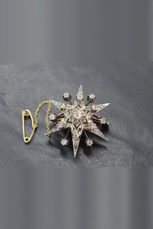 Silver and Gold Diamond Star Brooch/Pendant