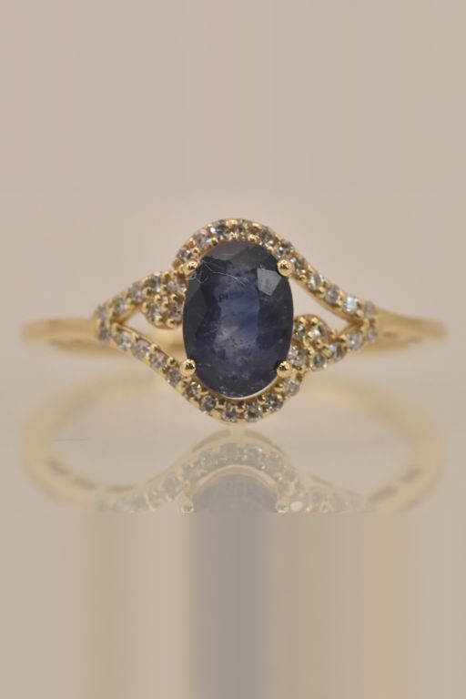 14k Gold Sapphire and Diamond Ring
