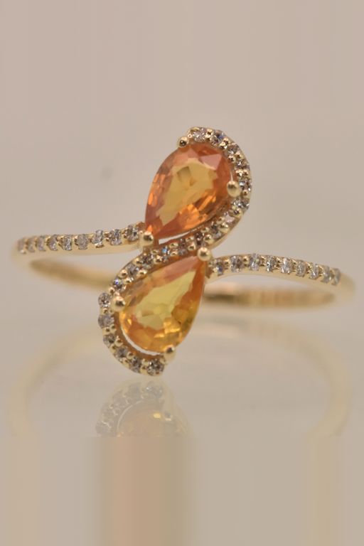 14k Gold Sapphire and Diamond Ring