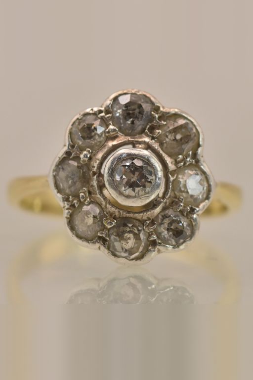 18k Gold Diamond Ring