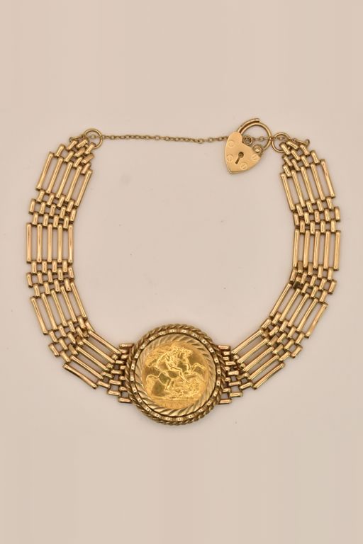 9k Gold Coin Bracelet