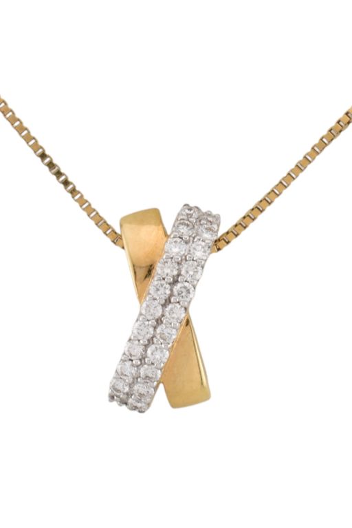18k Yellow Gold Diamond Kiss Pendant Necklace