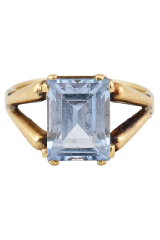 18k Yellow Gold Synthetic Spinel Cocktail Ring