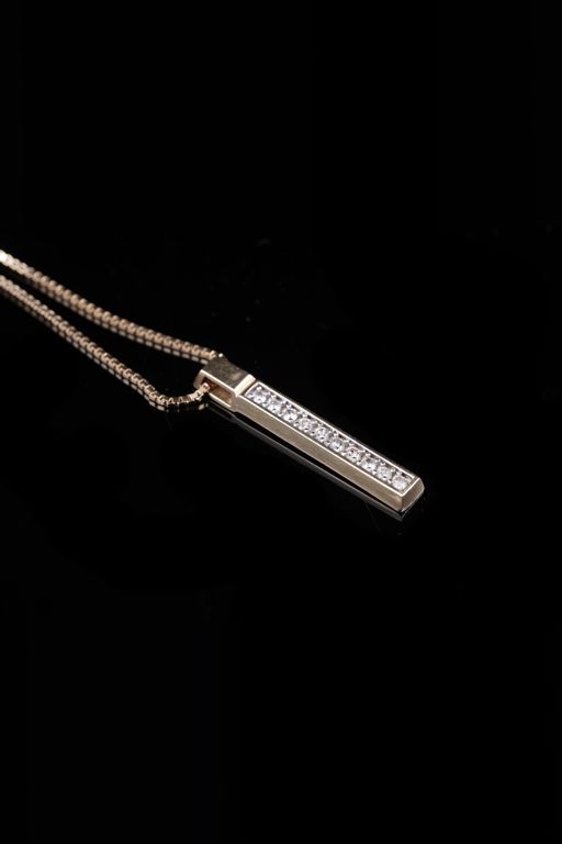 14k Gold Diamond Pendant Necklace