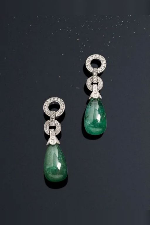 18k White Gold Emerald and Diamond Drop Earrings