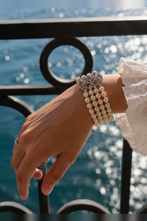 18k White Gold Pearl and Ruby Bracelet