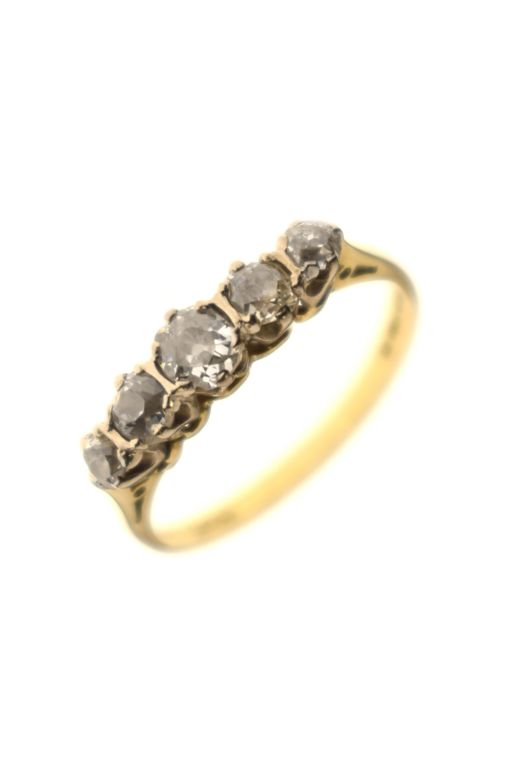 18k Gold Diamond Ring
