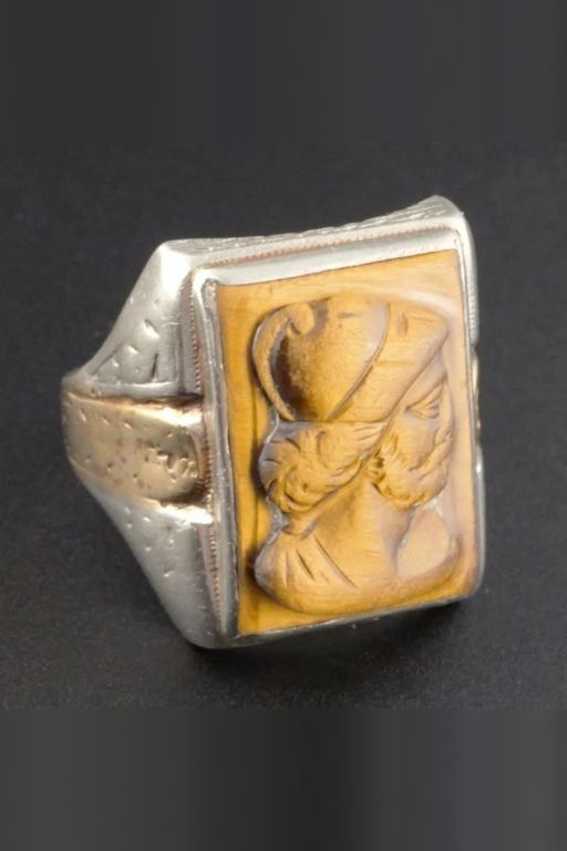 10k Gold Tiger Eye Ring