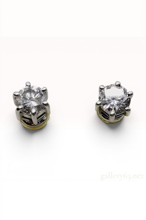 Platinum Diamond Stud Earrings