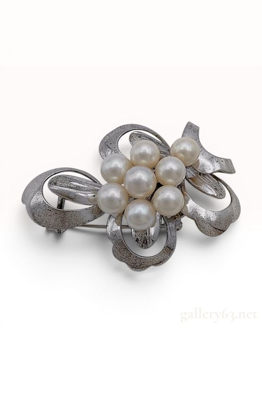 Silver Pearl Floral Spray Brooch