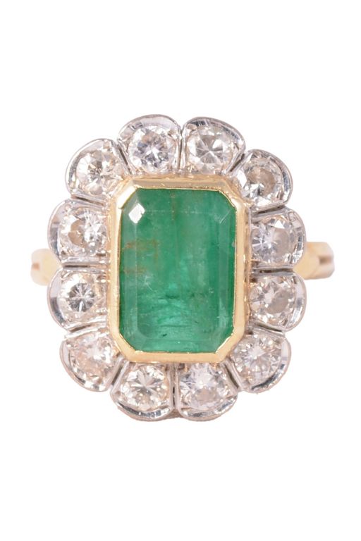 18k Gold Emerald and Diamond Ring