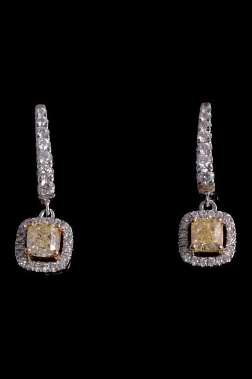 Pair of 18k Gold Diamond Earrings