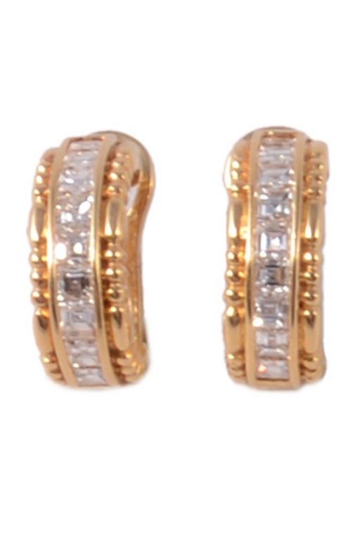 Pair of 18k Gold Diamond Earrings