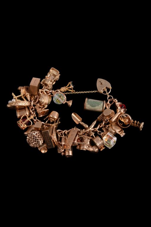 9k Gold Paste Charm Bracelet