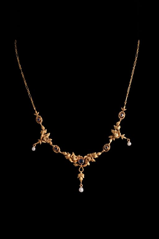 18k Gold Sapphire and Pearl Necklace