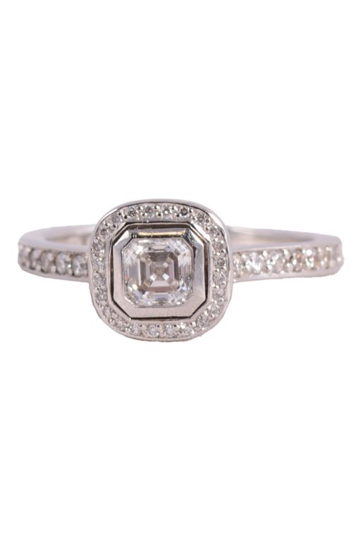 Platinum Diamond Ring