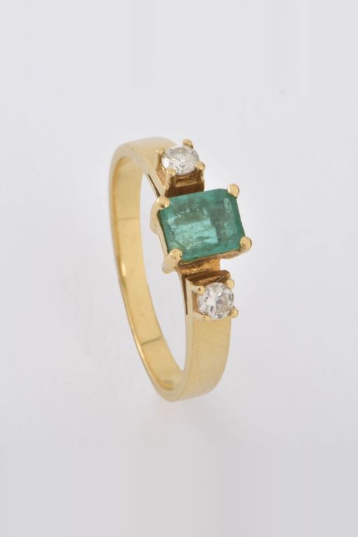 18k Yellow Gold Emerald and Diamond Ring