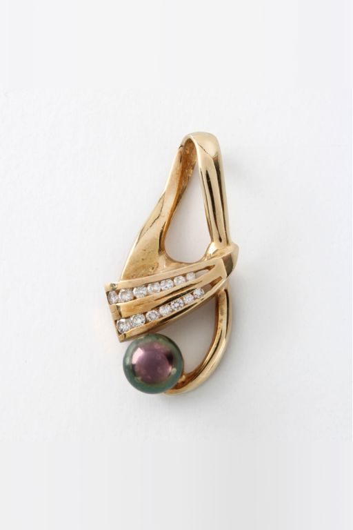 14k Yellow Gold Pearl and Diamond Pendant