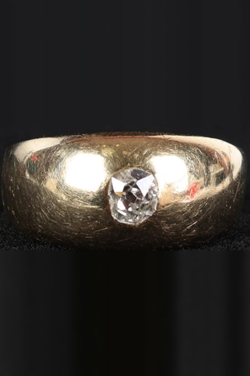18k Yellow Gold Diamond Ring