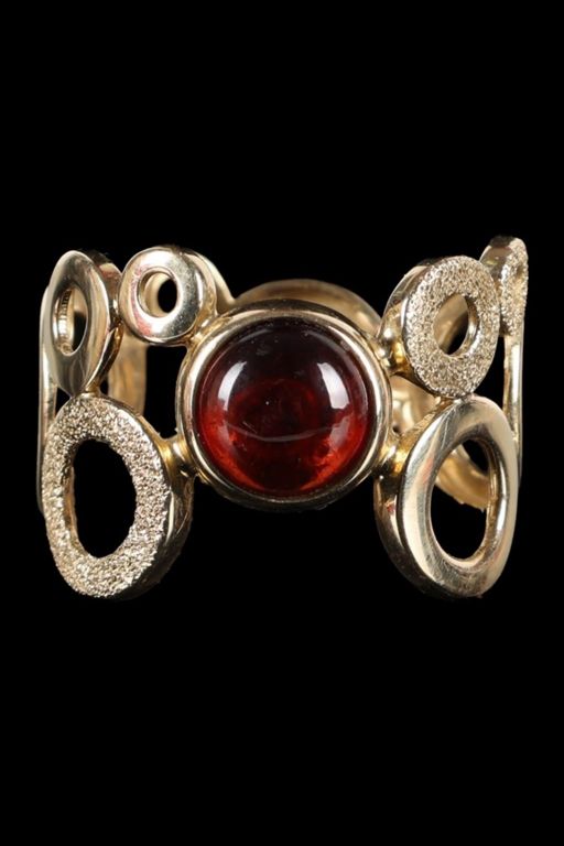 14k Gold Garnet Ring