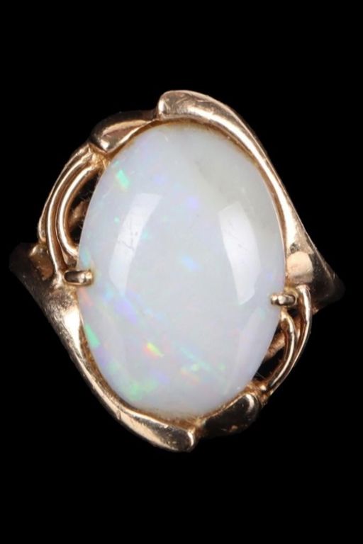 14k Yellow Gold Opal Ring