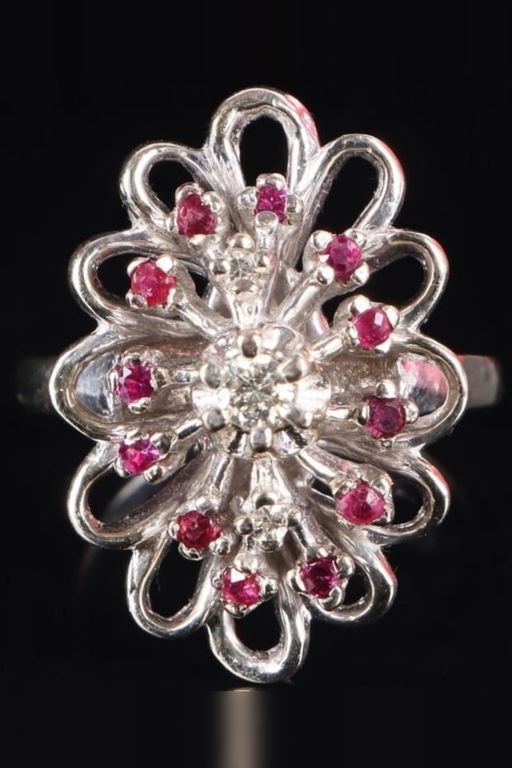 14k Gold Diamond and Topaz Ring