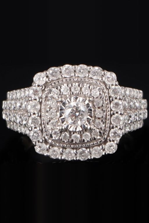 14k Gold Diamond Ring