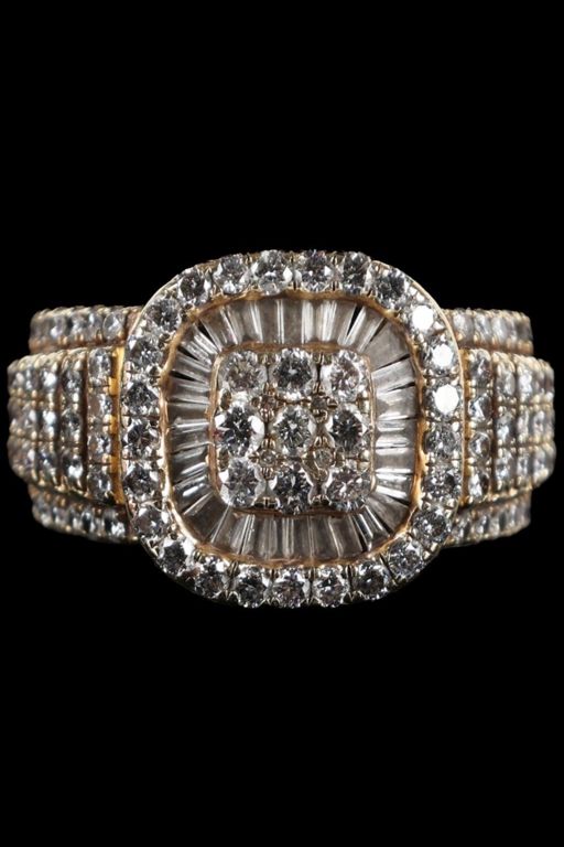 10k Yellow Gold Diamond Ring