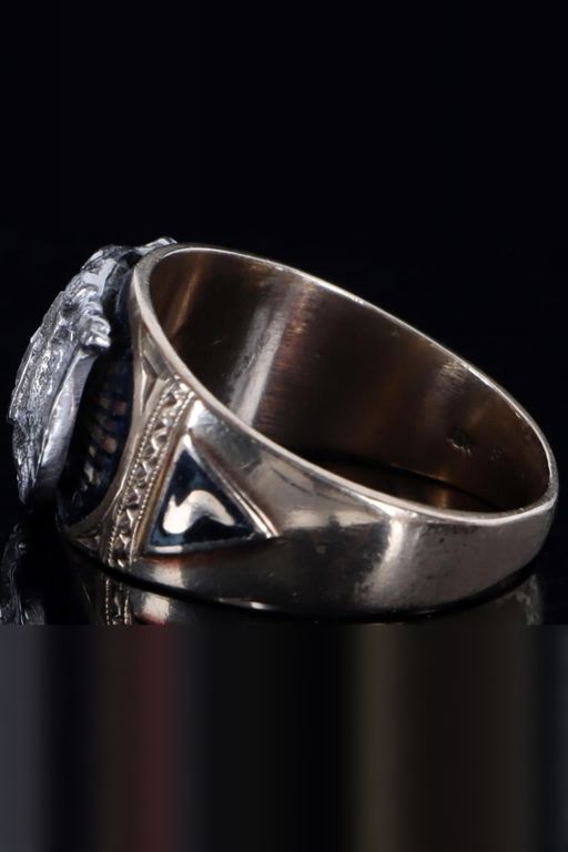 10k Gold Diamond Ring