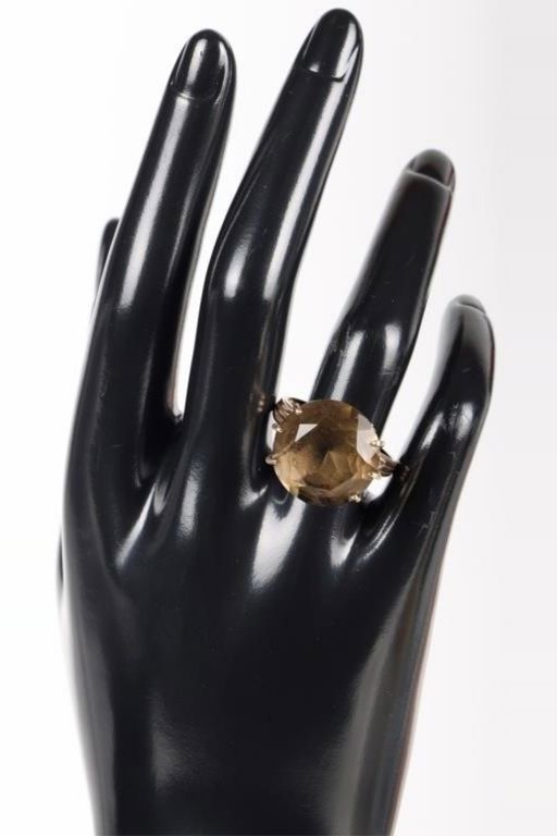 10k Yellow Gold Quartz Ring