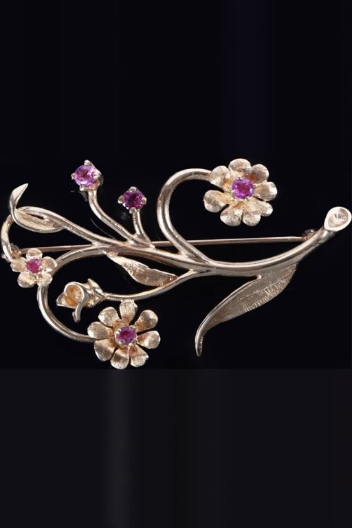 14k Yellow Gold Ruby Brooch