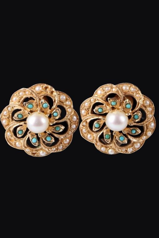 Pair of 18k Gold Emerald and Pearl Earrings