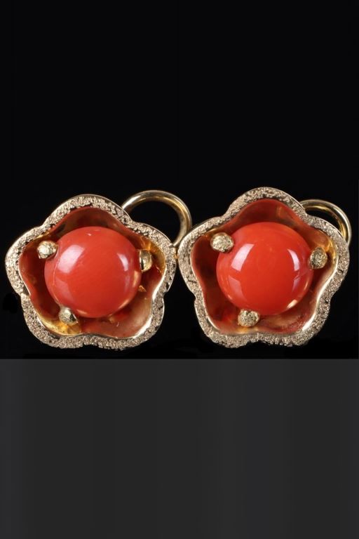 Pair of 18k Gold Jasper Earrings