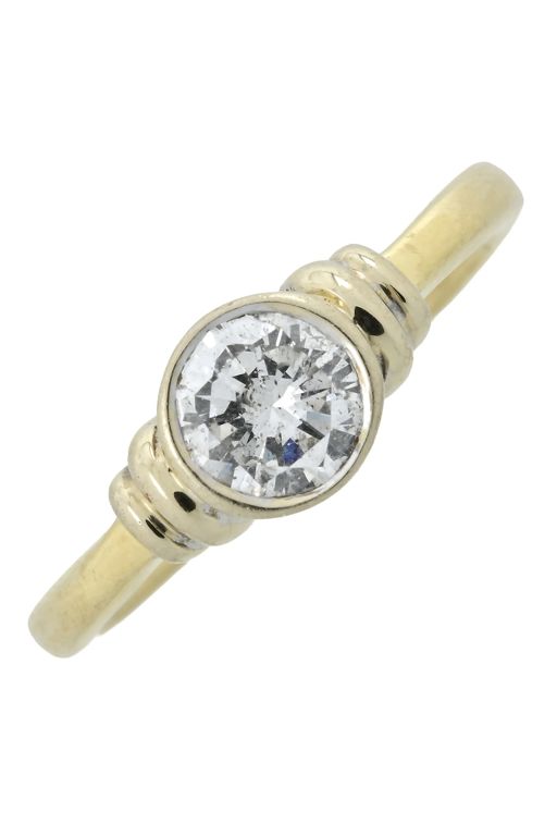 18k Yellow Gold Diamond Solitaire Ring
