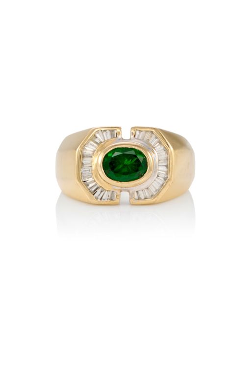 18k Gold Garnet and Diamond Ring