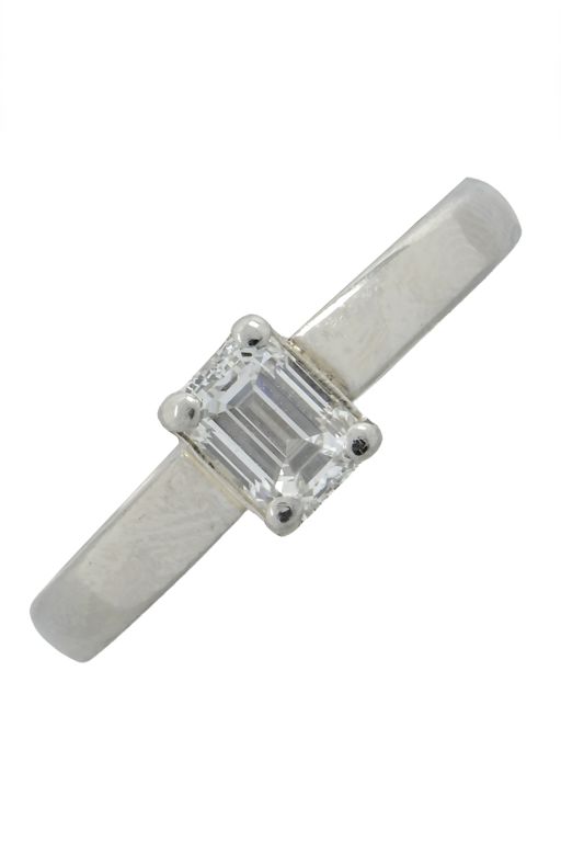 Platinum Diamond Solitaire Ring