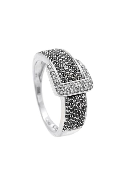 18k Gold Diamond Ring