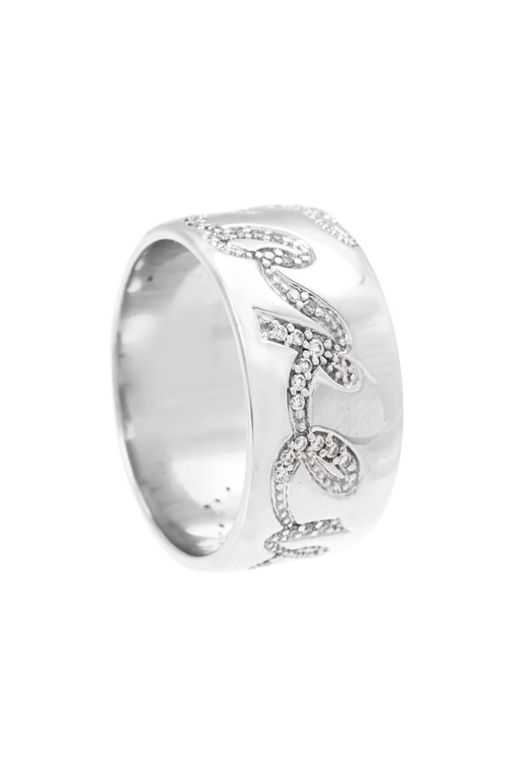 18k White Gold Diamond Ring