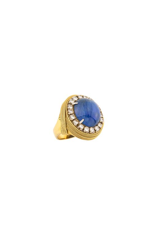 18k Gold and Platinum Sapphire Diamond Ring