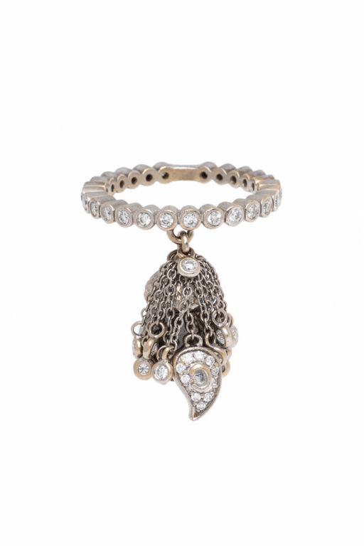 20k White Gold Diamond Charm Ring