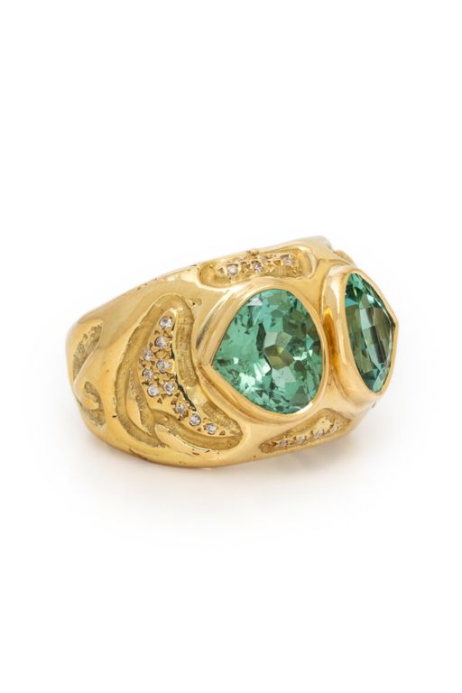 18k Yellow Gold Tourmaline and Diamond Ring