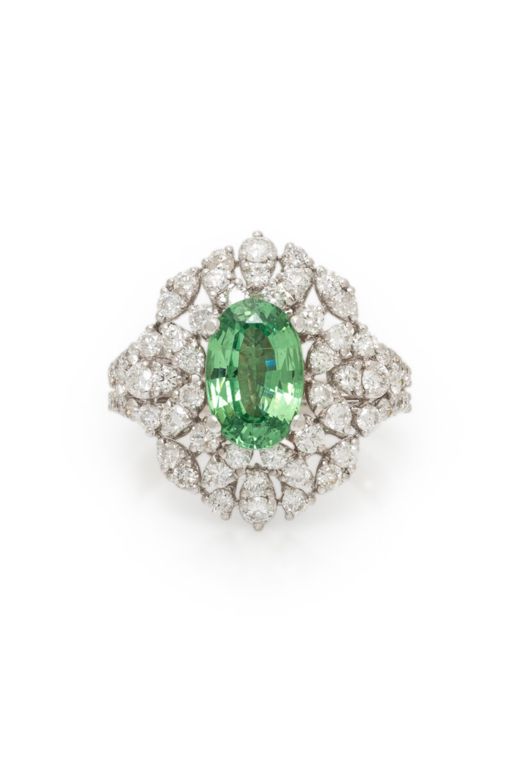 18k White Gold Tsavorite Garnet and Diamond Ring