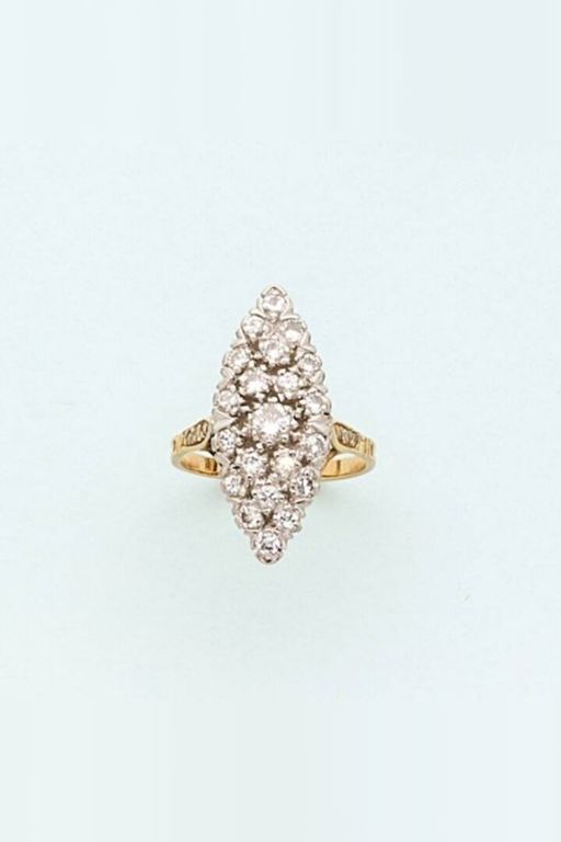 18k Gold Diamond Ring