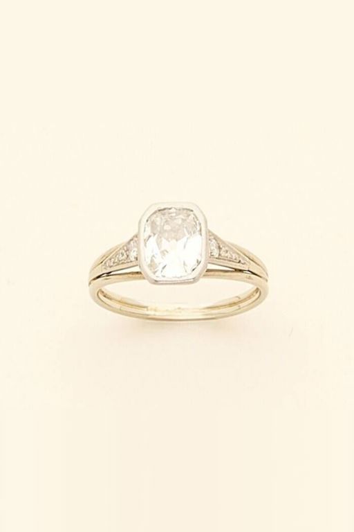 18k Gold and Platinum Diamond Ring
